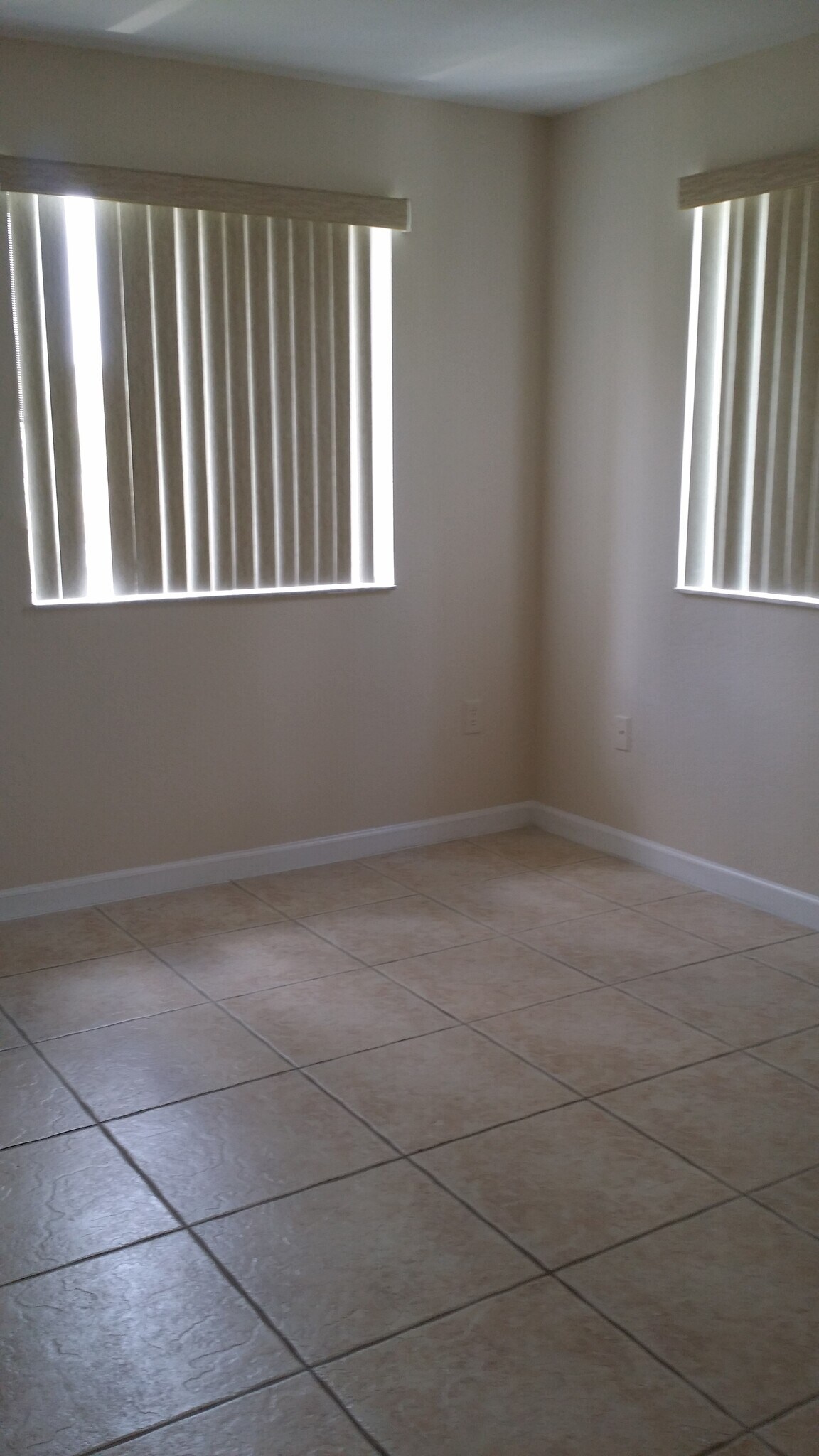 3rd bedroom - 2719 SE 15th Pl