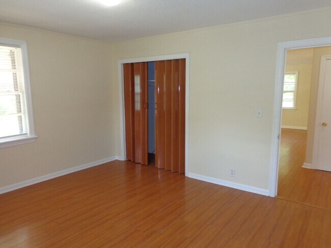 Building Photo - Lafayette Terrace