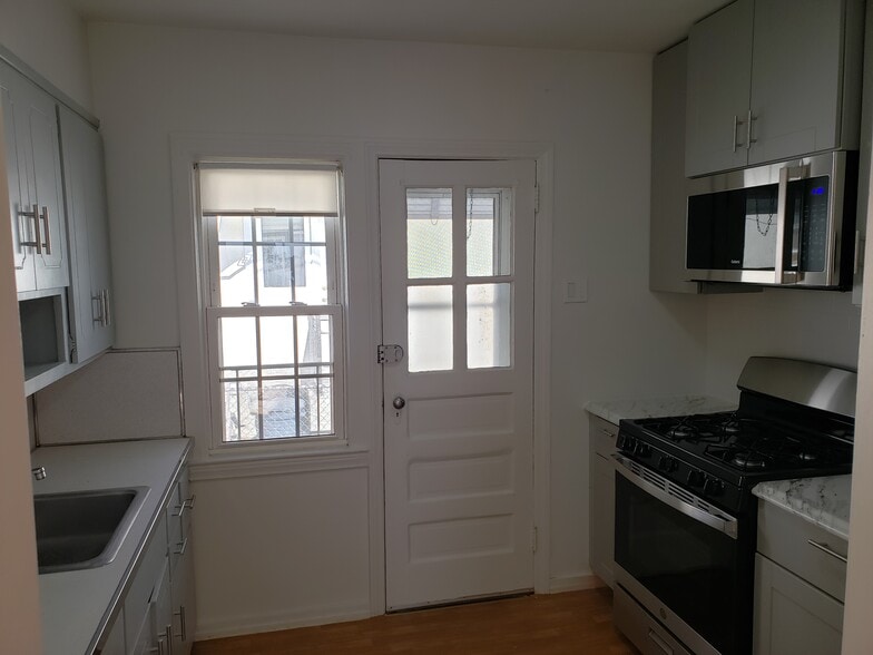 Building Photo - 4806 187th St