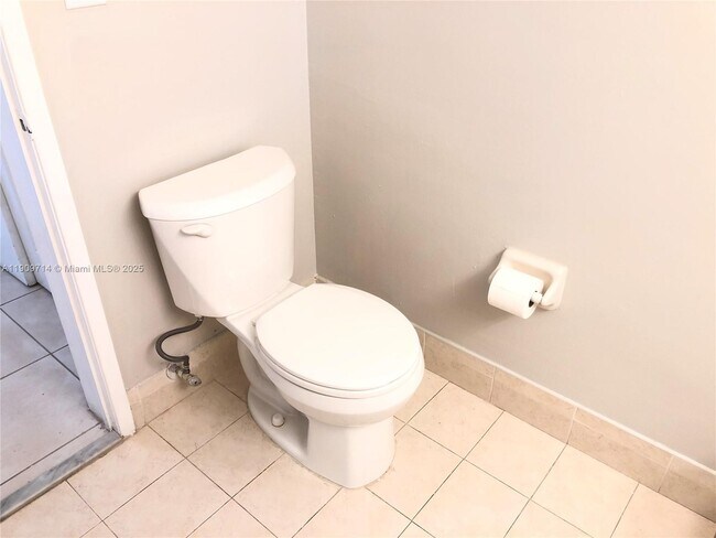 Building Photo - 4637 NW 97th Ct