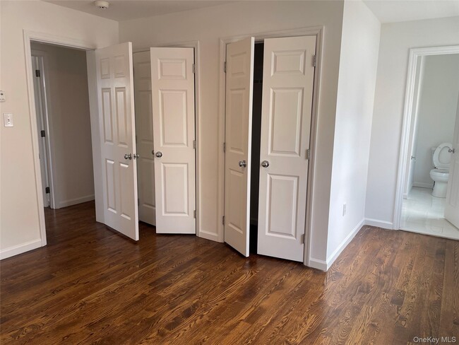 Building Photo - 62 Gibson Pl