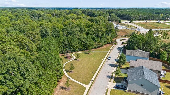 Building Photo - 462 Fredrick Dr