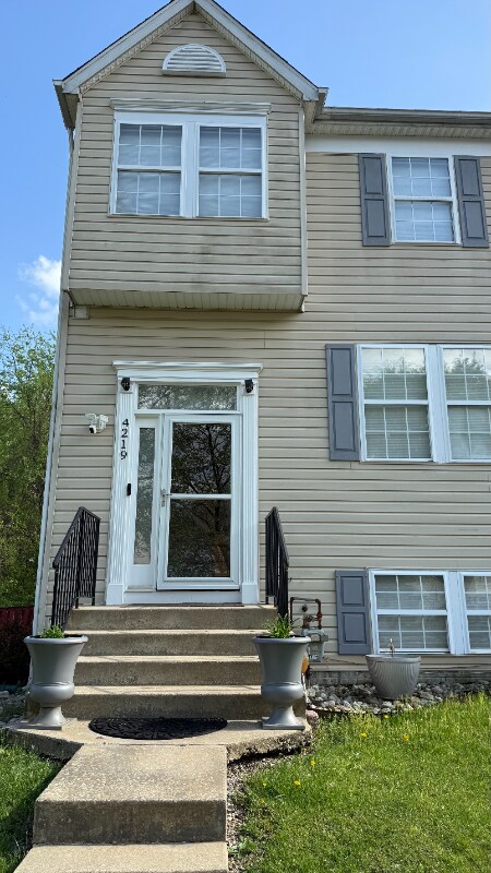 Primary Photo - 4219 Star Cir