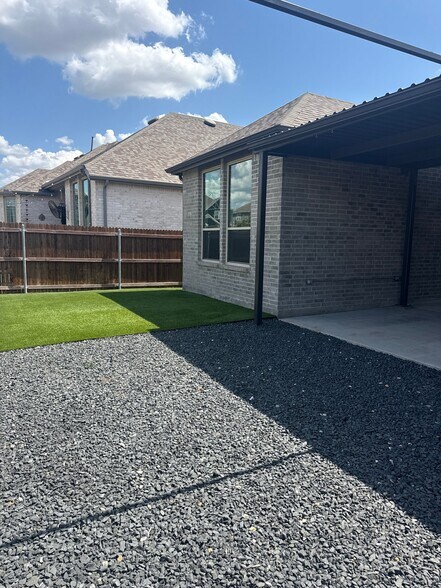 Building Photo - 5075 Brooklet Blvd