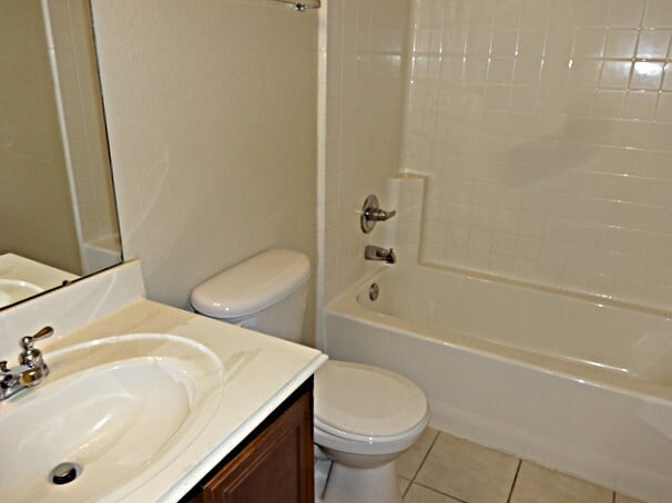 Building Photo - 4807 Chase Court Dr