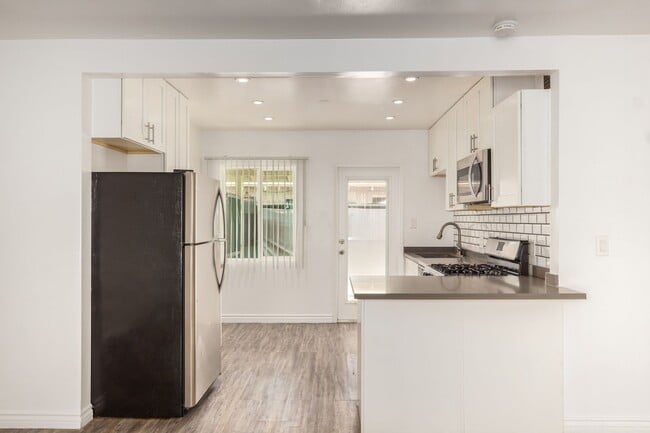 Building Photo - 36th Court