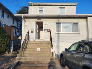 Building Photo - 1332 Stevens Ave