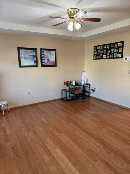 Building Photo - 2298 Maxwell Ave