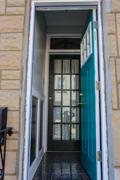 Building Photo - 2823 Chatham St