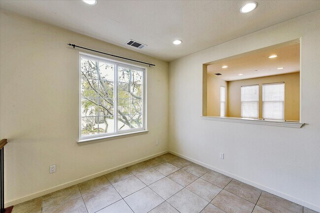 Building Photo - PRIME CORNER HOME NEAR TRAILS LIGHT-FILLED...