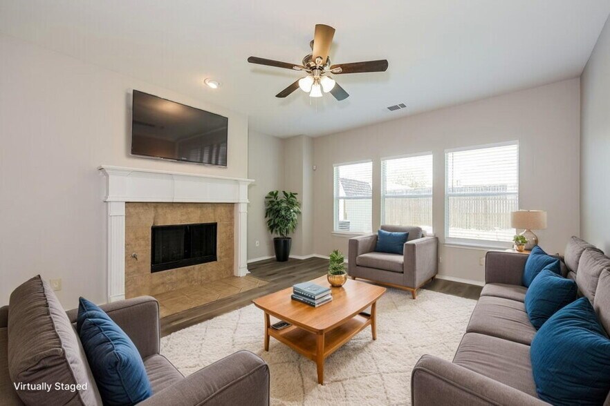 Building Photo - 813 Loftin St