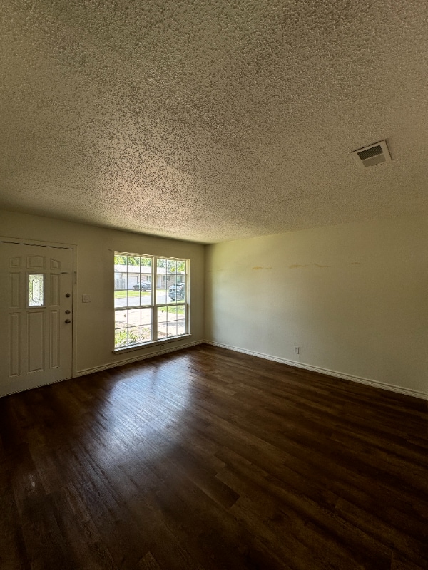 Building Photo - 5706 Glen Meadow Dr