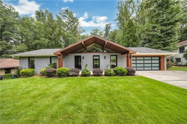 Building Photo - 225 Jayne Ellen Way