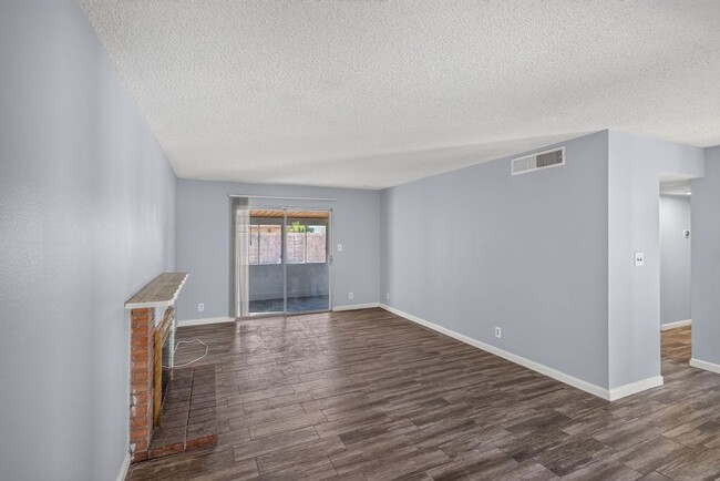 Building Photo - 6417 Placer Dr