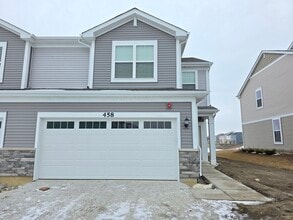 Building Photo - 458 Hathaway Ln