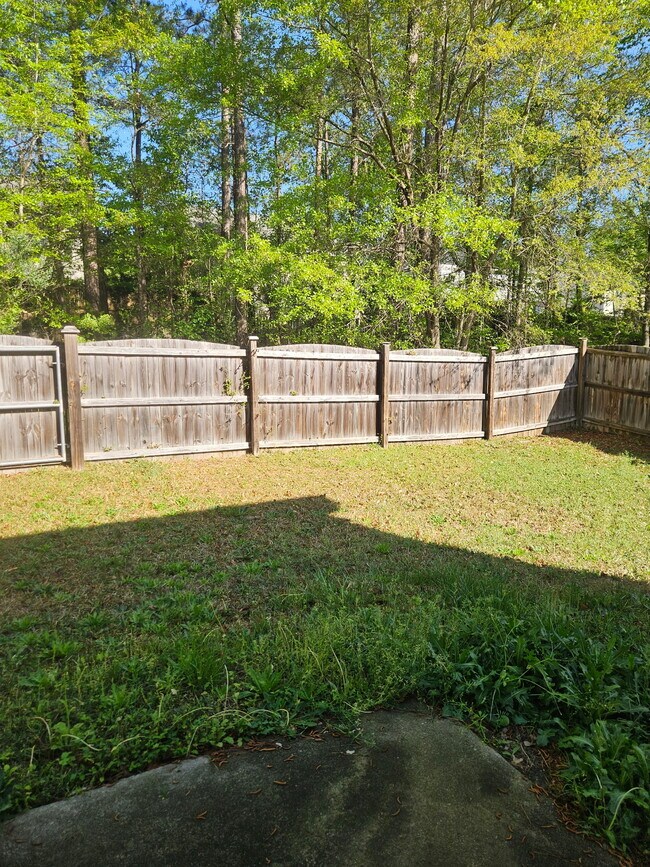 Building Photo - 109 Summer Vale Dr