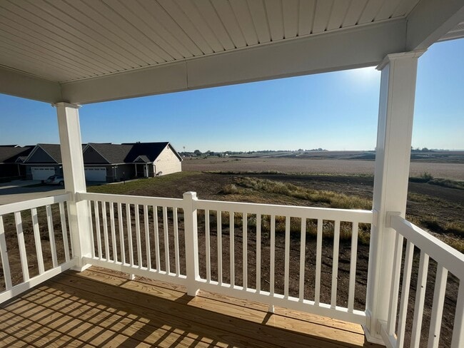 Building Photo - Reserve Mahomet 2br/2ba Townhome