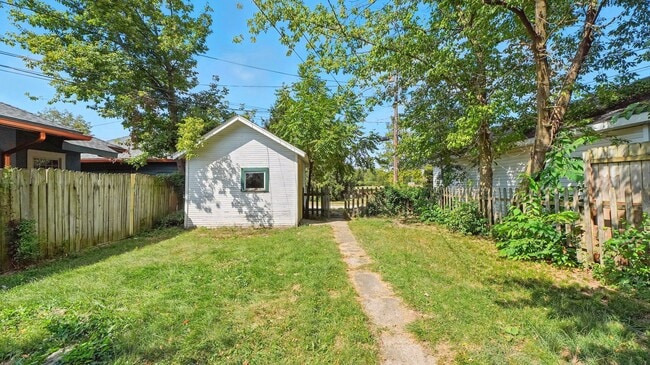 Building Photo - 3 bedroom home!