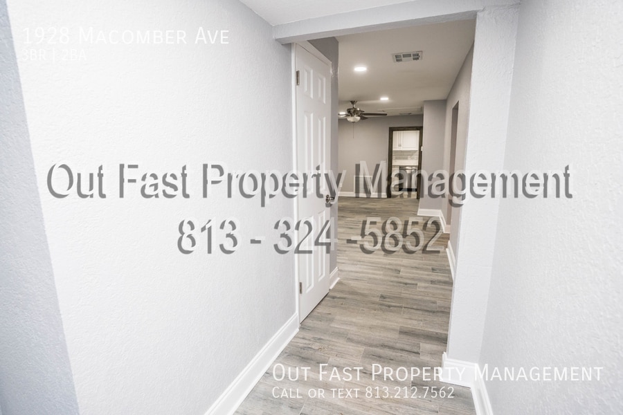 Building Photo - 1928 Macomber Ave