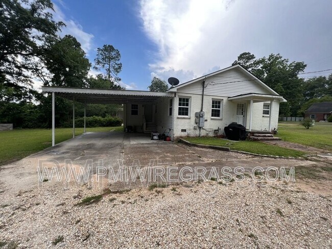 Building Photo - 106 Highland Dr