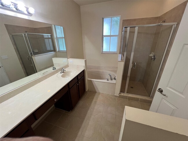 Building Photo - 4744 Monarch Way