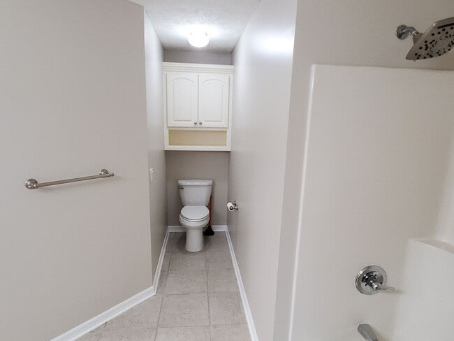 Building Photo - Waterfront Home on Lake Marin! 3 BR|2.5 BA with Great Outdoor Space!