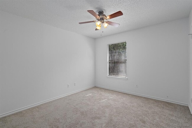 Building Photo - 2602 Alcott Ln