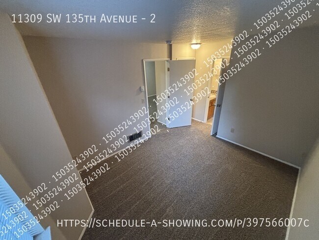 Building Photo - 11309 SW 135th Ave