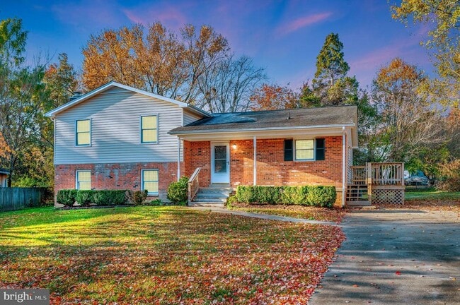 Building Photo - 4 Randy Ct