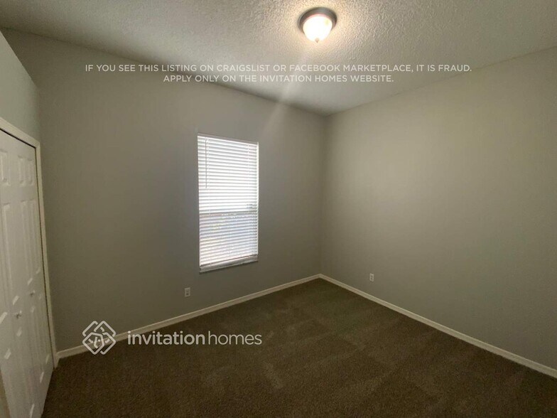 Building Photo - 4591 Misty Dawn Ct N