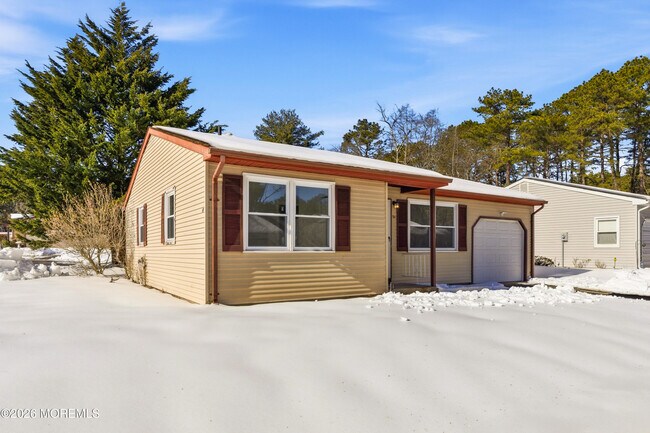 Building Photo - 91 Westport Dr