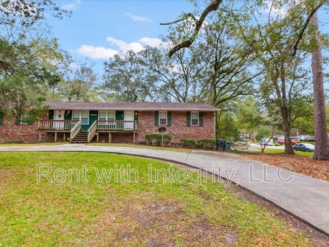 Building Photo - 1835 Portland Ave