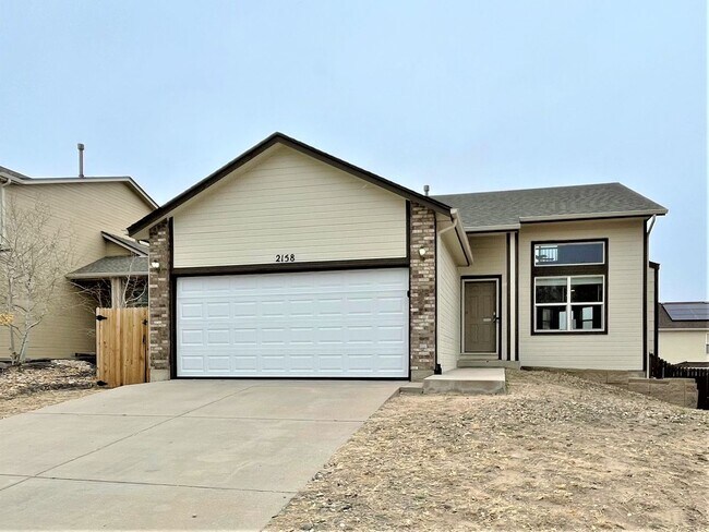 Primary Photo - 2185 Sage Grouse Ln