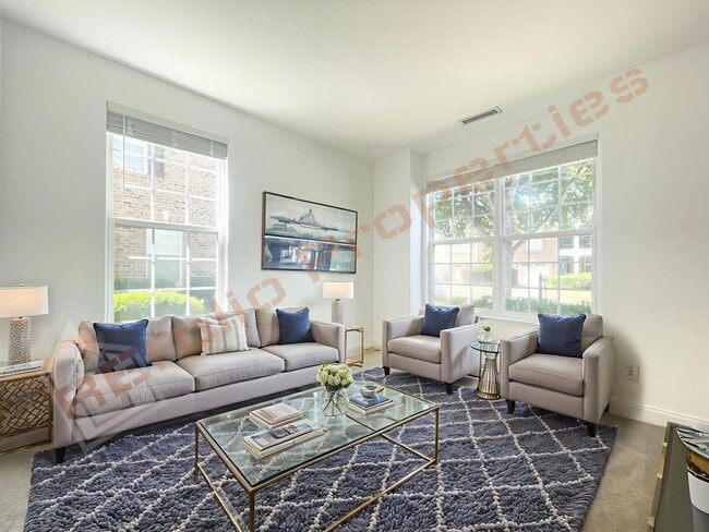 Building Photo - Beautiful 2 Story 3 Bedroom 2.5 Bath Townh...