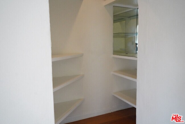 Building Photo - 8361 Blackburn Ave