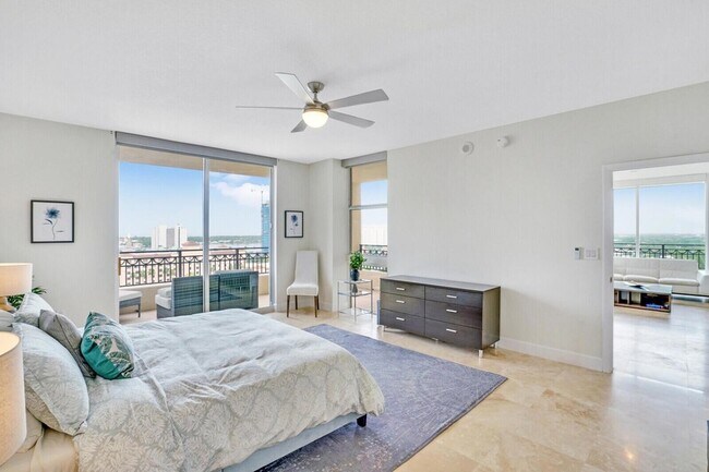 Building Photo - 550 Okeechobee Blvd