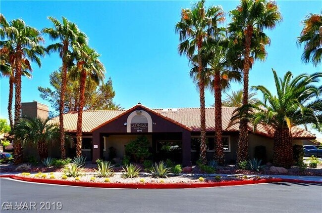 Building Photo - 5012 S Rainbow Blvd