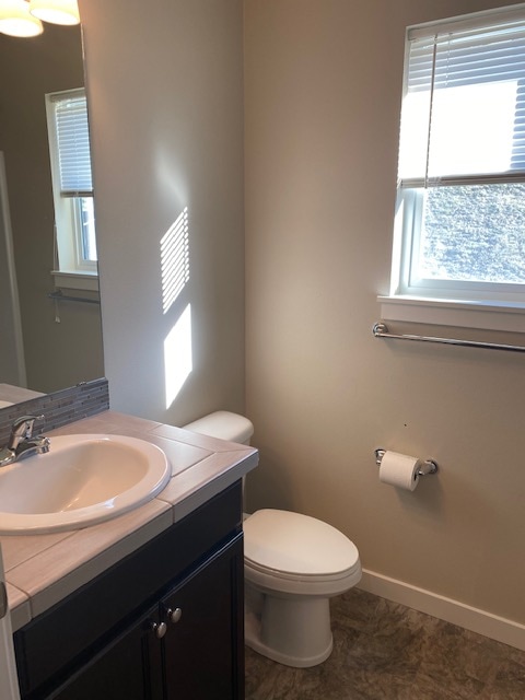 Building Photo - 702 Courage Ct