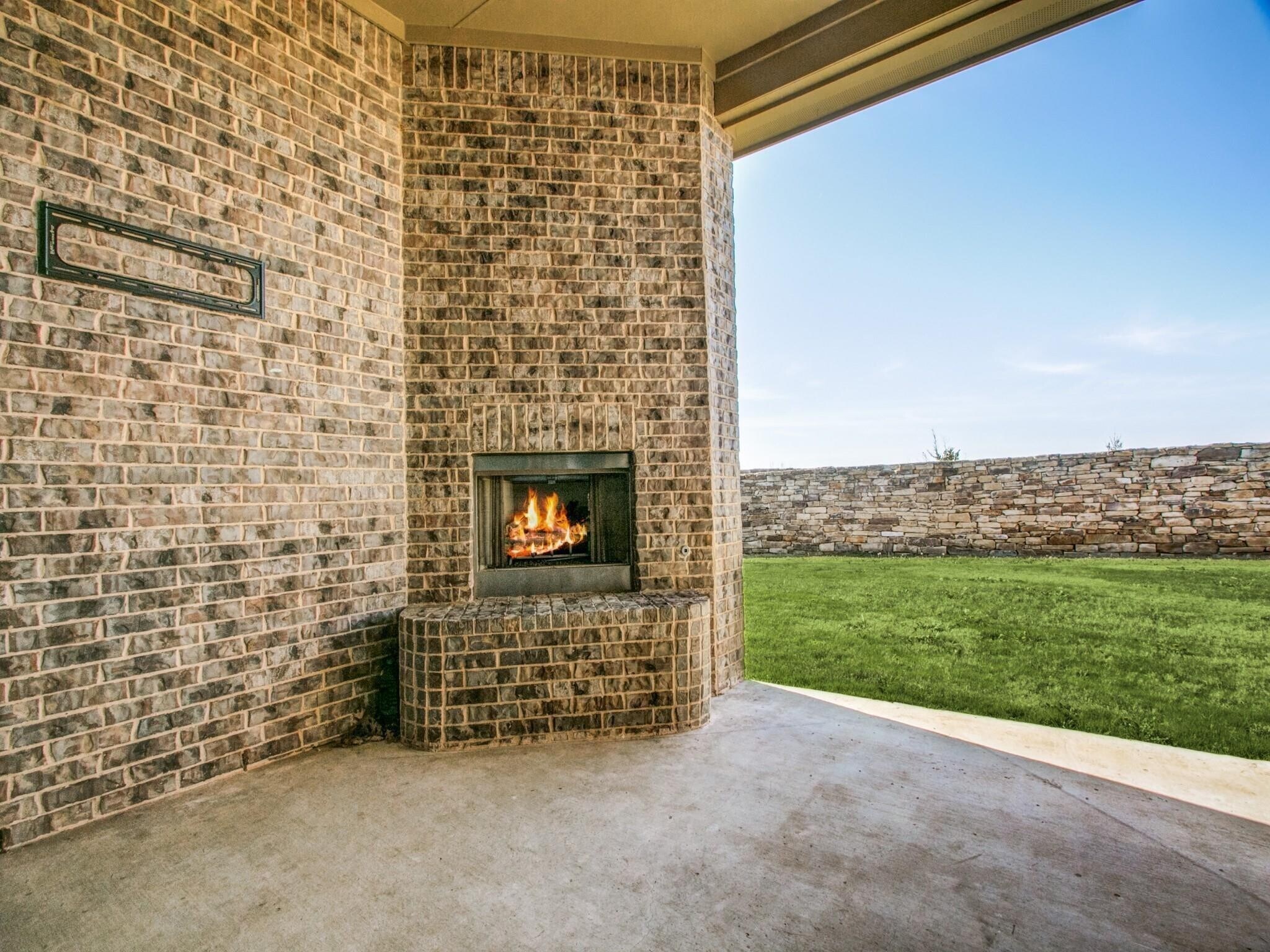 Building Photo - 6201 Savannah Oak Trl