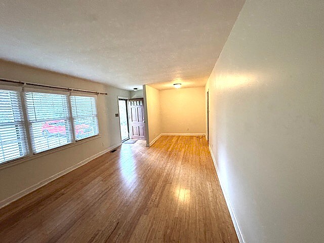 Building Photo - 123 Brightwood Church Rd