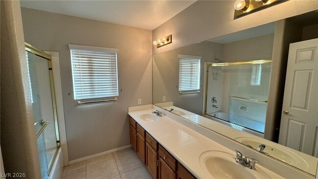 Building Photo - 10585 Medicine Bow St