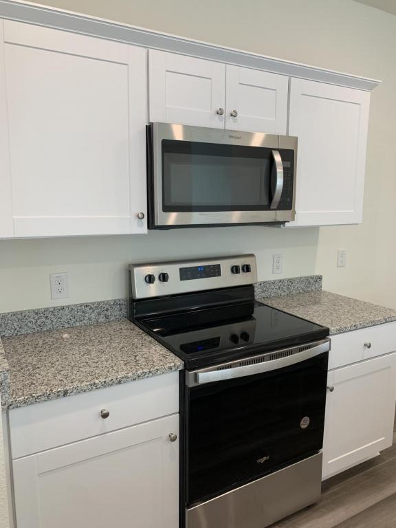 Building Photo - 1640 Hossler Trl