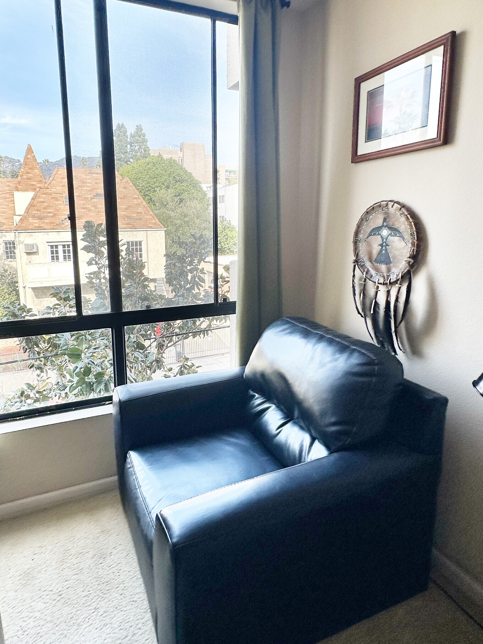 Main Bedroom - 7320 Hawthorn Ave