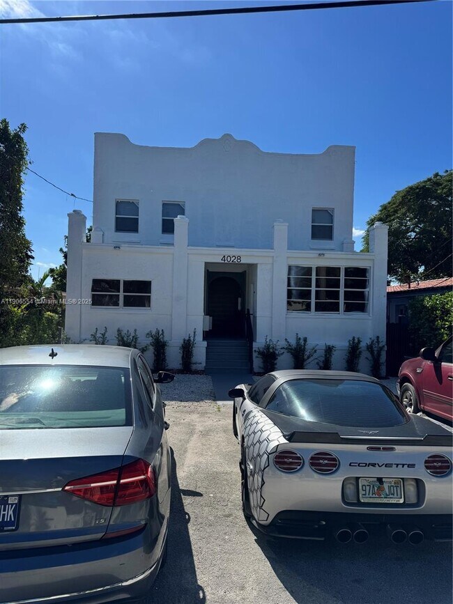 Primary Photo - 4028 SW 11th St