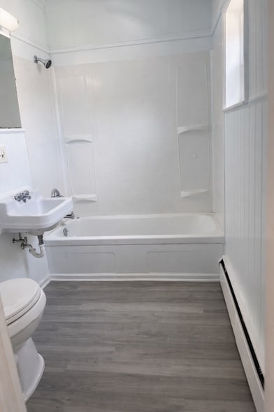 Building Photo - 85 Pearl St