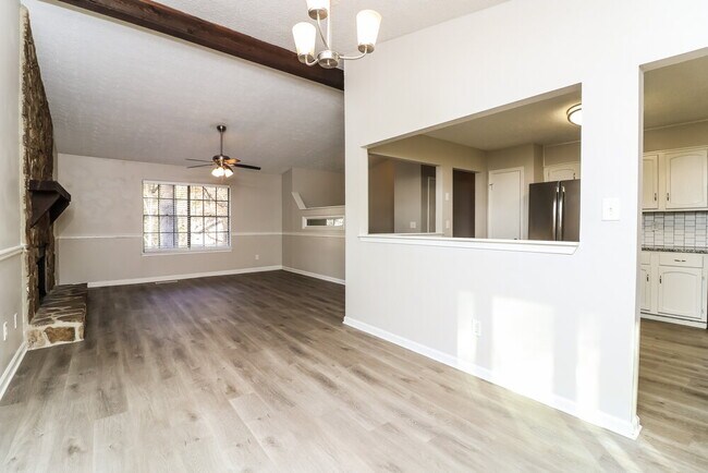 Building Photo - 427 Ridgetop Dr NW