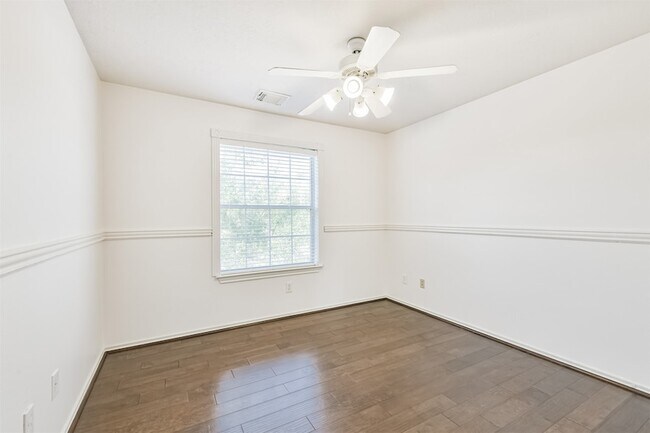 Building Photo - 2507 Liza Ct