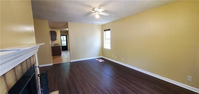 Building Photo - 103 Westland Ct SW