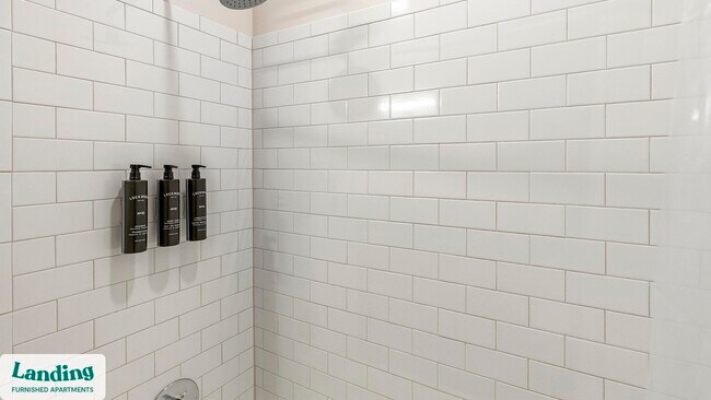 Building Photo - 170 Graphics Dr