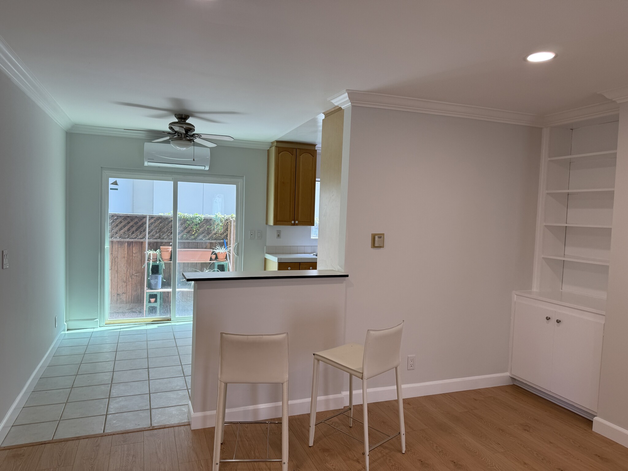 Building Photo - 1230 25th St